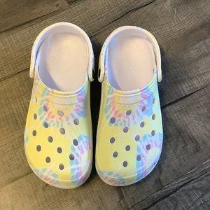 Time and Tru Tie-Dye Crocs Size 8
